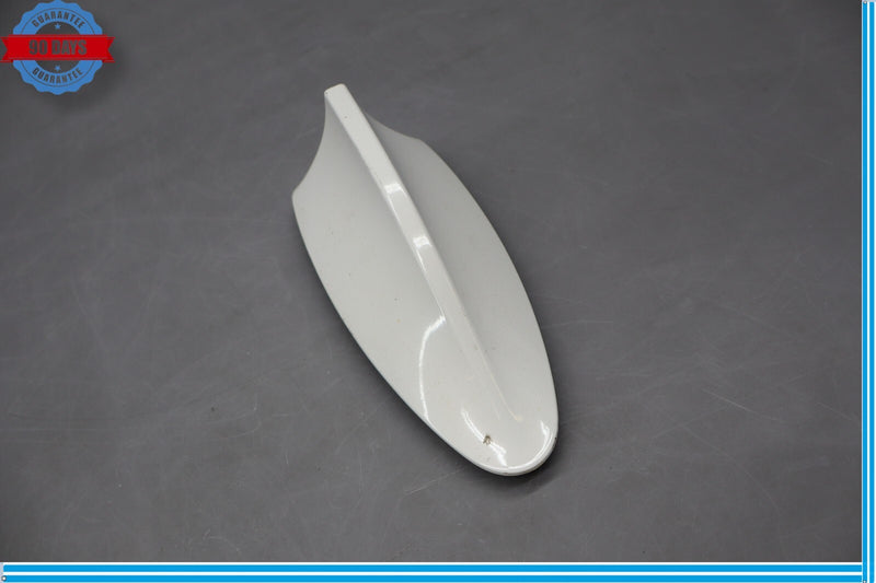 Load image into Gallery viewer, 09-15 BMW 750i 740i Roof Shark Fin Antenna Cover Housing White Oem
