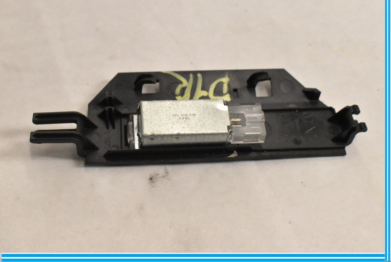 Load image into Gallery viewer, 03-10 Porsche Cayenne Right Passenger Footwell Light W/ Bracket Oem
