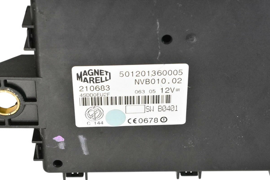 03-13 Maserati Quattroporte Rear Trunk Release Opener Control Module Unit OEM