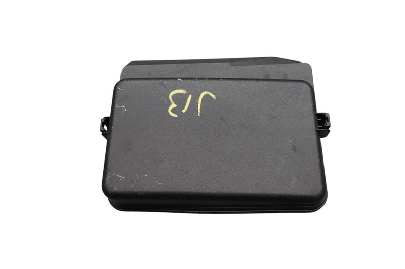 Load image into Gallery viewer, 11-13 Hyundai Equus Engine Fuse Relay Junction Box Cover 91940-3M211 Oem
