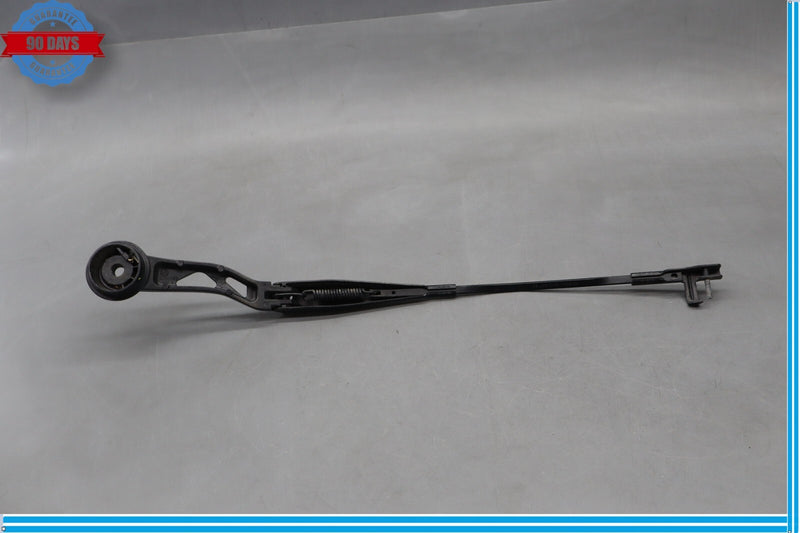 Load image into Gallery viewer, 14-21 BMW i3 I01 Front Right Passenger Side Windshield Wiper Arm Black Oem
