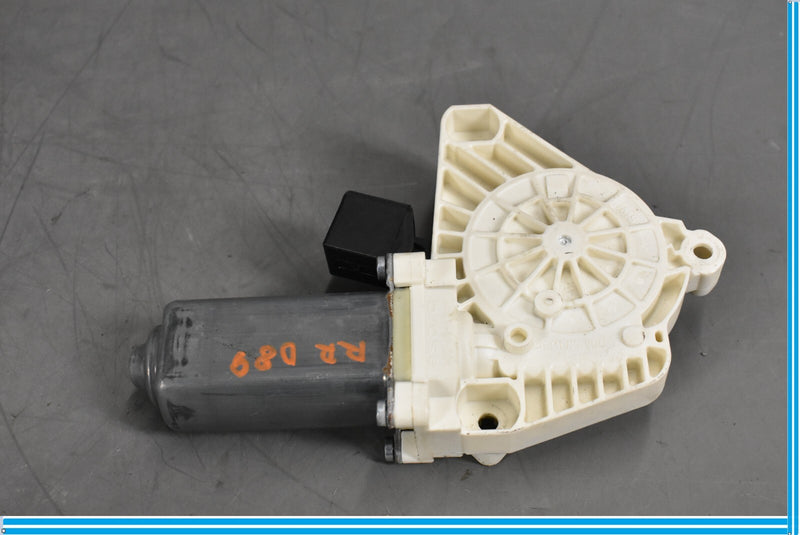 Load image into Gallery viewer, 12-18 Mercedes CLS550 CLS63 SL550 E350 Rear Right Window Regulator Motor Oem
