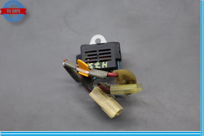Load image into Gallery viewer, 07-09 Lexus LS460 LS460 XF40 Radio Receiver Noise Filter Unit 90980-05373 Oem
