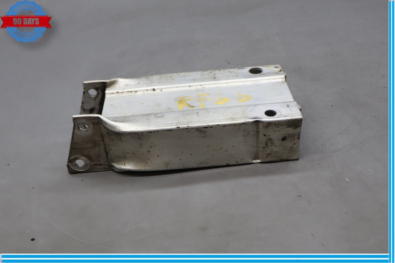 Load image into Gallery viewer, 08-14 Mercedes C250 W204 Front Right Bumper Reinforcement Impact Bracket Bar Oem
