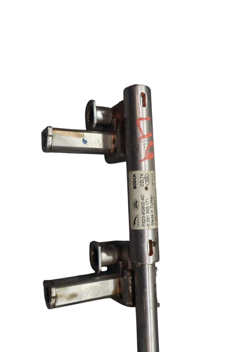 Load image into Gallery viewer, 13-21 Jaguar X152 F-Type XE XF 3.0L Left Side Engine Fuel Injection Rail Oem
