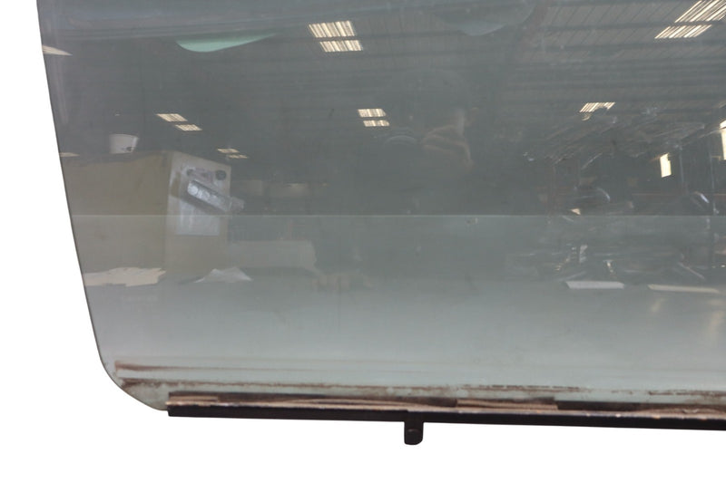 Load image into Gallery viewer, 01-06 Lexus LS430 Rear Right Passenger Side Door Window Auto Glass 43R00035 Oem
