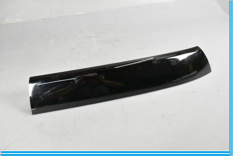 Load image into Gallery viewer, 04-13 Maserati Quattroporte M139 Front Right Door Trim Panel Molding Black Oem
