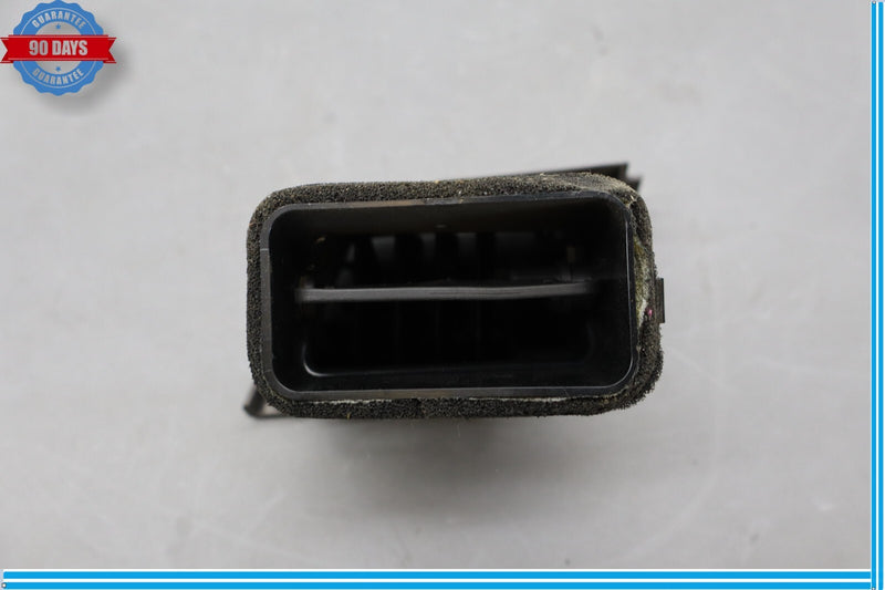Load image into Gallery viewer, 10-13 Mercedes W207 E350 E550 Coupe Front Left Dashboard AC A/C Air Vent Oem
