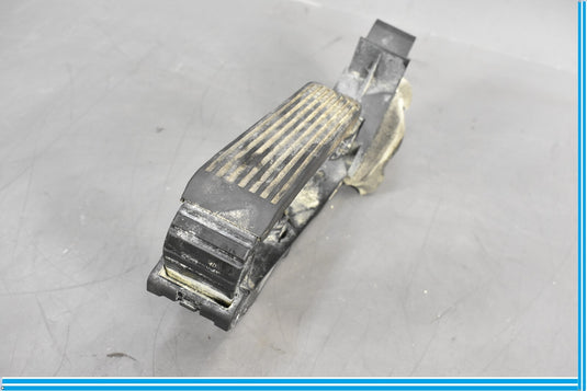 06-11 Mercedes CLS550 E550 W219 Gas Pedal Accelerator A2113000404 Oem