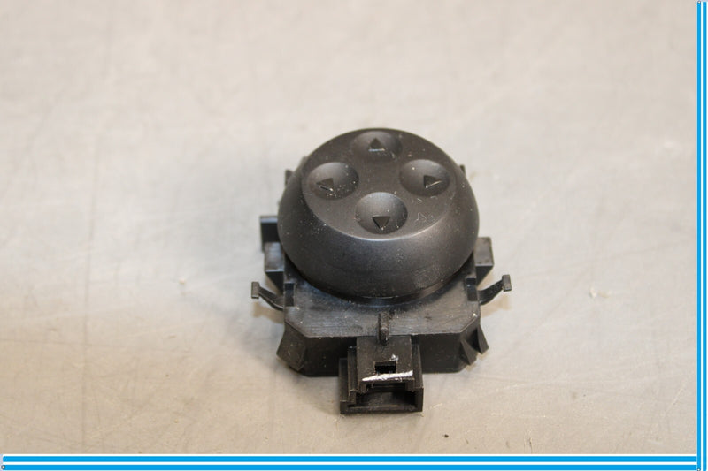 Load image into Gallery viewer, 06-13 Mercedes GL550 GL450 Front Right Passenger Side Seat Lumbar Switch Oem
