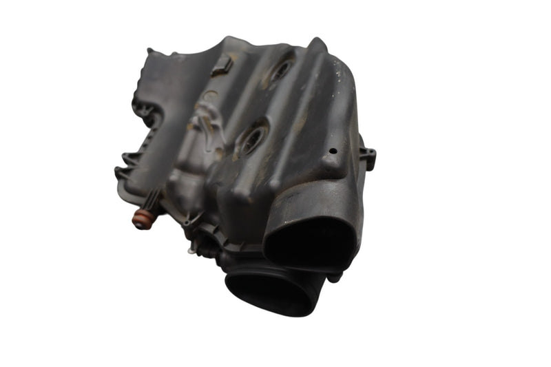 Load image into Gallery viewer, 09-12 BMW 750i 750Li Front Right Air Cleaner Filter Box Lid 13717577463 Oem
