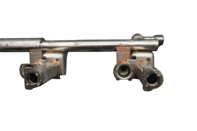 Load image into Gallery viewer, 13-21 Jaguar X152 F-Type XE XF 3.0L Right Side Engine Fuel Injection Rail Oem
