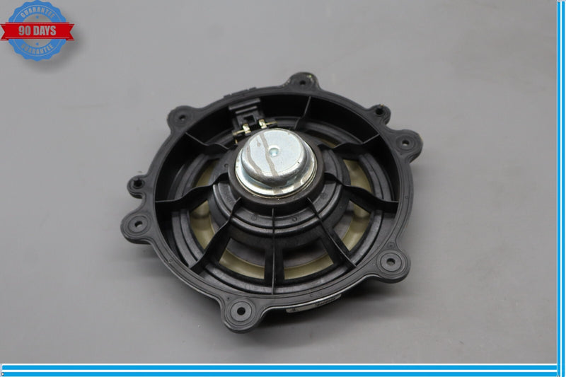 Load image into Gallery viewer, 10-24 Porsche Cayenne 958 Rear Left Or Right Side Door Speaker Black Oem
