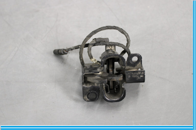 Load image into Gallery viewer, 06-11 Mercedes CLS550 W219 Right or Left Side Engine Hood Lock Latch Oem
