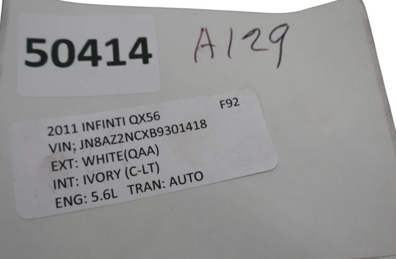 Load image into Gallery viewer, 11-17 Infinity QX56 QX80 Rear Left / Right Side Seat Belt Buckle 7338053040 Oem
