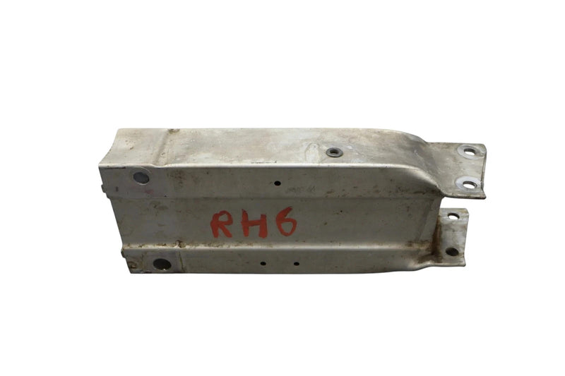 Load image into Gallery viewer, 10-17 Mercedes W207 E350 E400 Right Side Bumper Reinforcement Bracket Oem

