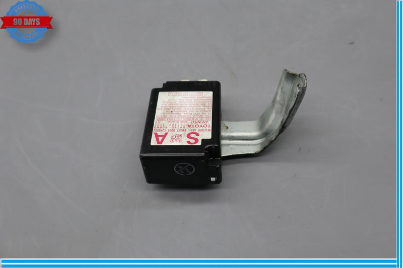 Load image into Gallery viewer, 07-09 Lexus LS460 LS460L LS600h Smart Door Receiver Control Module Unit Oem
