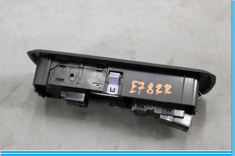 Load image into Gallery viewer, 10-13 Land Rover Range Rover Rear Right Side Door Window Switch W/ Bezel Oem
