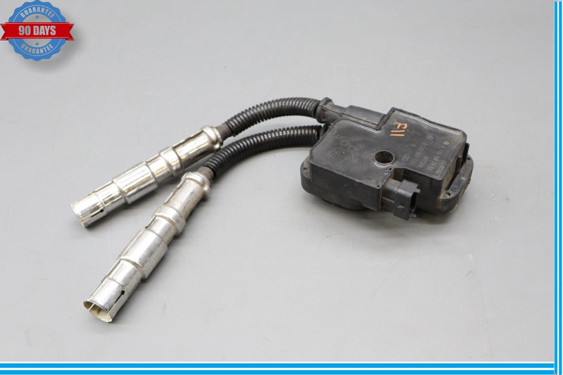 Load image into Gallery viewer, 03-06 Mercedes R230 SL500 Engine Ignition Coil Pack A0001587803 Oem
