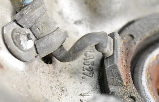 13-21 Maserati Quattroporte Rear Right Side Spindle Knuckle Hub 242607 OEM