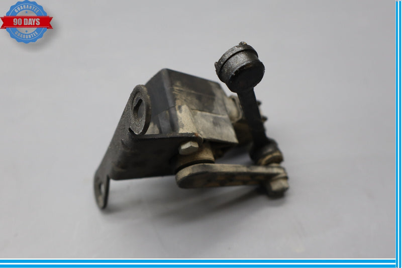 Load image into Gallery viewer, 03-12 Mercedes R230 SL550 SL500 Front Left Side Suspension Level Sensor Oem
