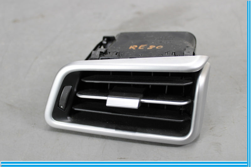 Load image into Gallery viewer, 14-20 Maserati Ghibli Dash Right Passenger Side Outer Ac Air Vent Grille Oem
