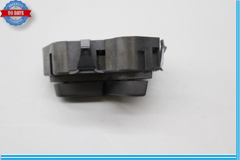 Load image into Gallery viewer, 08-17 Mercedes W204 C250 E350 Coupe Front Right Side Seat Control Switch Oem
