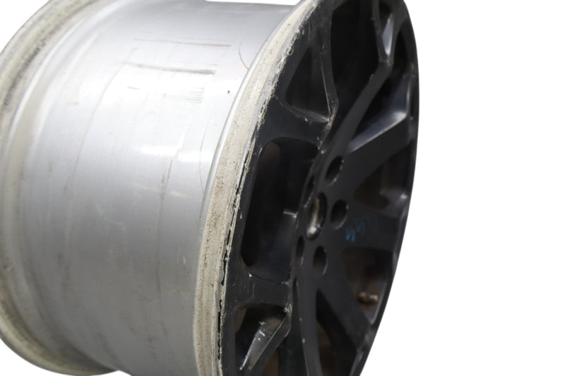 Load image into Gallery viewer, 08-19 Maserati Quattroporte Granturismo 19" Rear Wheel Rim 10.5Jx19H2 228795 Oem
