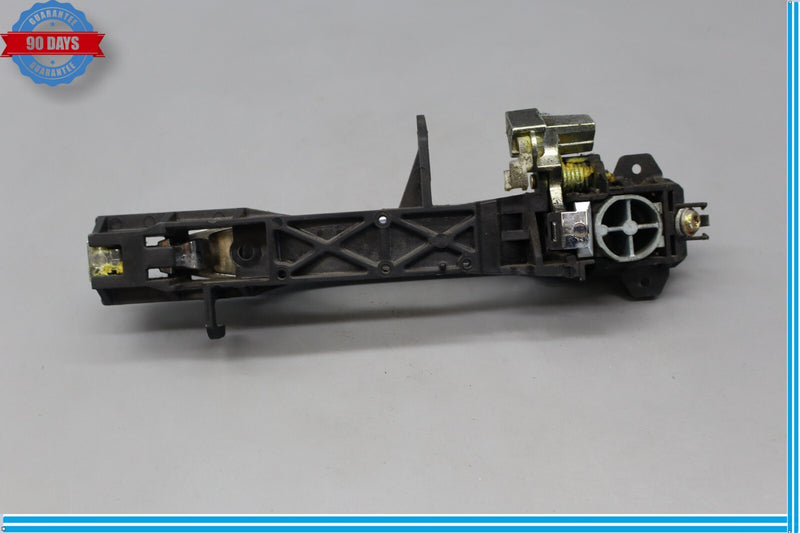 Load image into Gallery viewer, 02-10 Lexus SC430 Front Right Passenger Side Exterior Door Handle Oem
