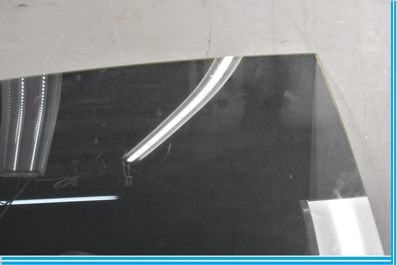 Load image into Gallery viewer, 14-20 Maserati Quattroporte Rear Right Passenger Side Door Window Auto Glass Oem

