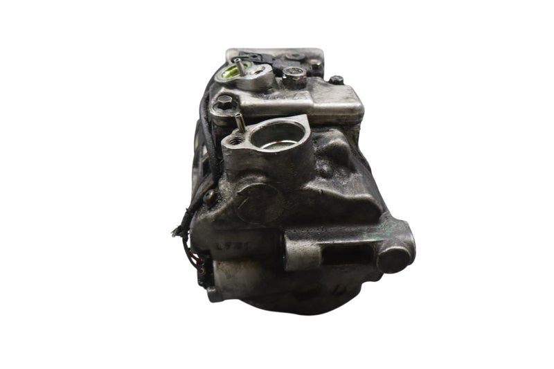 Load image into Gallery viewer, 03-06 Mercedes R230 SL320 SL500 AC A/C Air Conditioning Compressor Pump Oem

