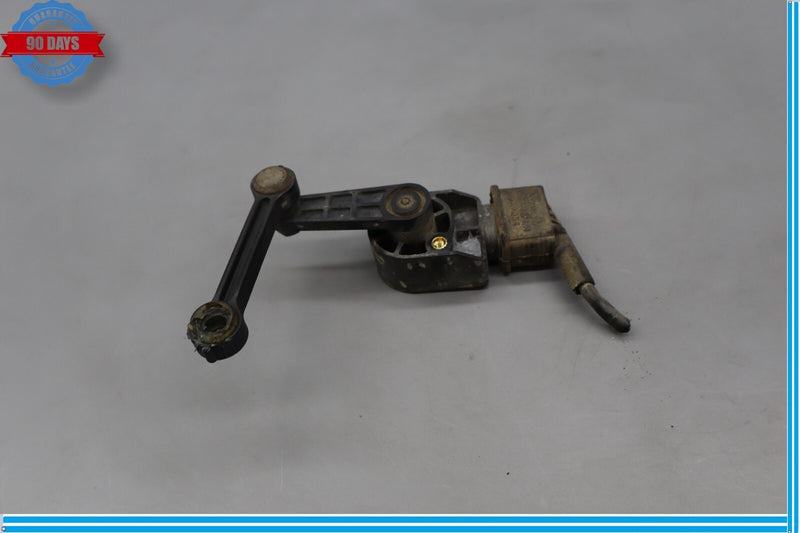Load image into Gallery viewer, 03-10 Porsche Cayenne 955 957 Rear Right Side Suspension Height Level Sensor Oem
