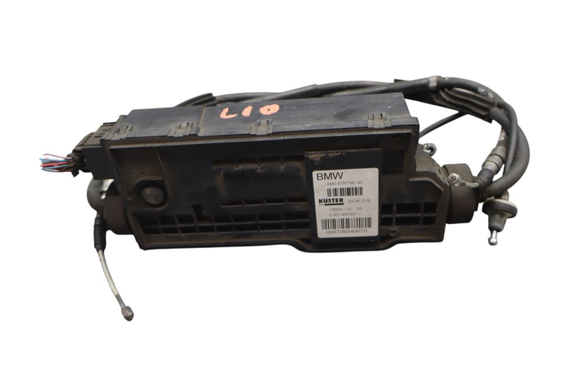 Load image into Gallery viewer, 10-16 BMW 550i GT F07 Emergency Electric Parking E Brake Actuator 6767790 Oem
