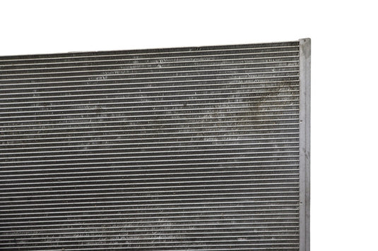 16–21 Jaguar XF X260 2.0L Front Engine Cooling Radiator Assembly GX738K230BB Oem