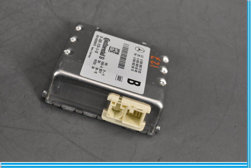 Load image into Gallery viewer, 13-16 Mercedes GL450 X166 Front Active Lane Departure Assist Camera Oem
