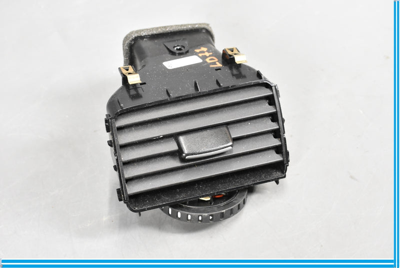 Load image into Gallery viewer, 11-14 Volkswagen VW Touareg Front Left Driver Dashboard Air Vent Oem
