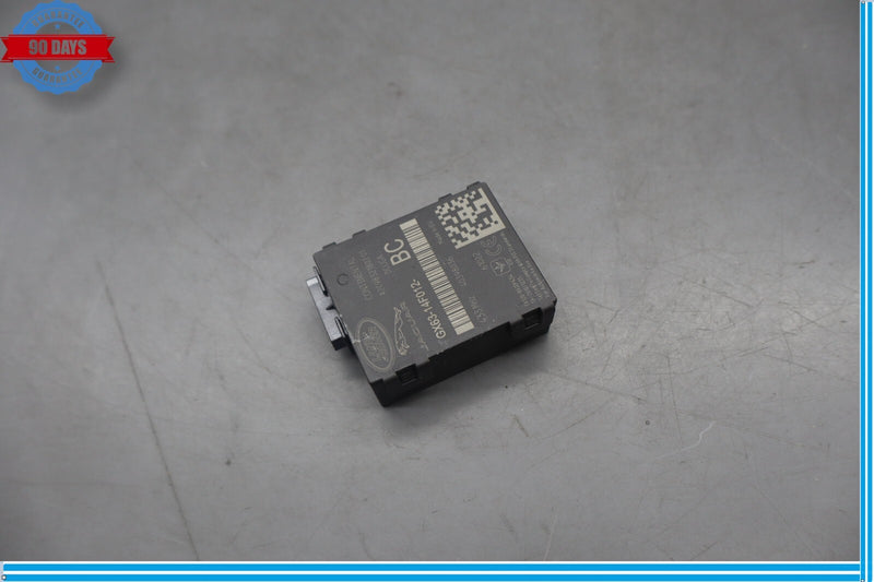 Load image into Gallery viewer, 16-23 Jaguar X761 F-Pace Tire Pressure Control Module TPMS GX6314F012BC Oem
