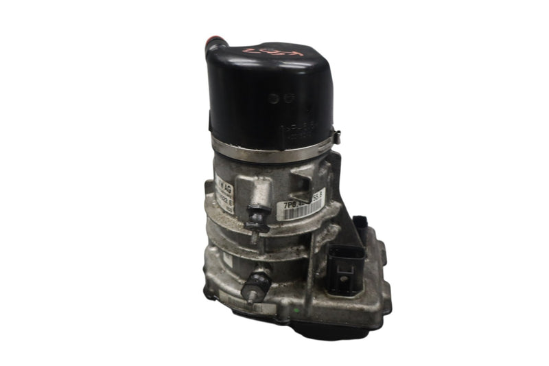 Load image into Gallery viewer, 11-17 Volkswagen Touareg Electric Hydraulic Power Steering Pump 7P0423155B Oem
