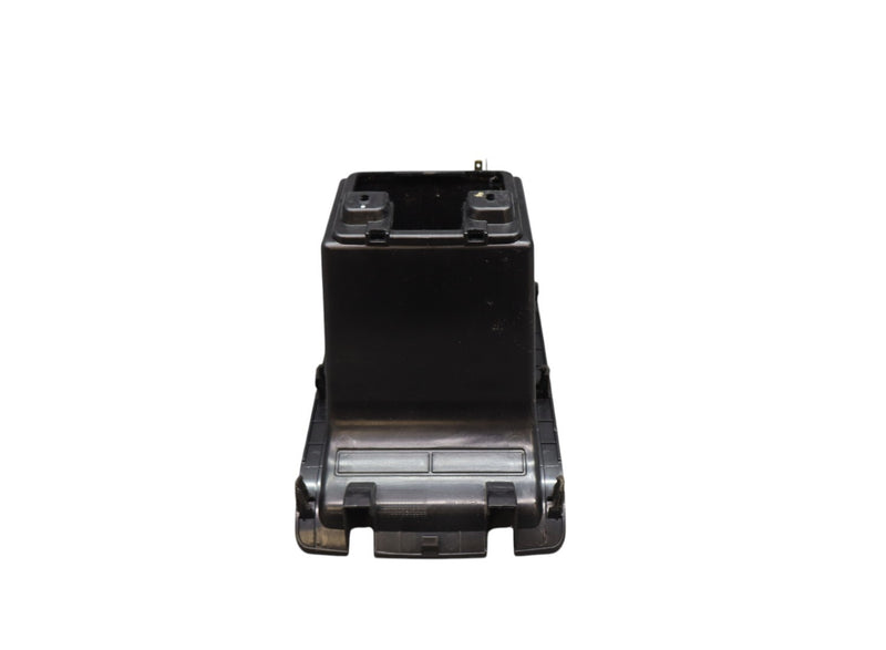 Load image into Gallery viewer, 11-13 Hyundai Equus Center Console Pocket Tray USB Connector Plug 846913N100 Oem
