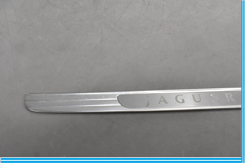 Load image into Gallery viewer, 04-07 Jaguar XJ8 XJR Front Right Passenger Side Door Trim Logo Emblem Oem
