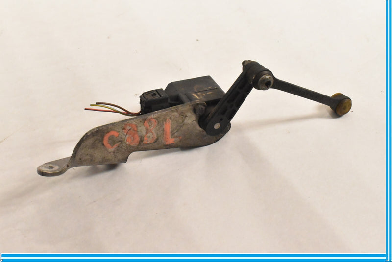 Load image into Gallery viewer, OE Mercedes R230 Left Side Suspension Height Level Sensor Link 03-06 sl500 sl55
