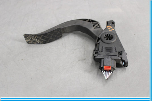 11-17 Audi A8 Quattro Front Gas Accelerator Throttle Pedal Oem