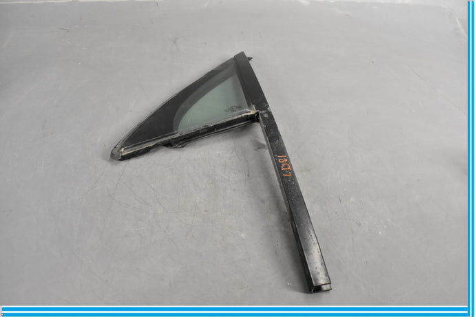 11-18 Volkswagen VW Touareg Front Left Driver Door Vent Window Glass Oem