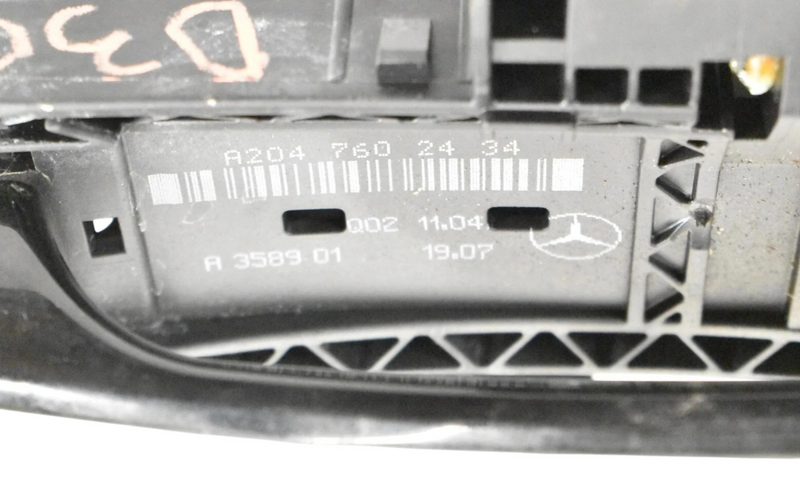 Load image into Gallery viewer, 12-18 Mercedes W218 CLS500 CLS63 Rear Right Passenger Exterior Door Handle Oem
