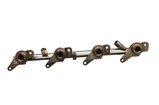 12-18 Mercedes CLS550 CLS400 Left Fuel Injection Rail Line Without Injectors Oem