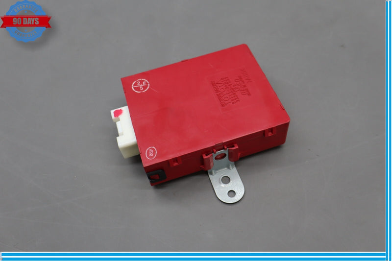 Load image into Gallery viewer, 02-05 Lexus SC430 Z40 Network Gateway Control Module Unit 8911124010 Oem
