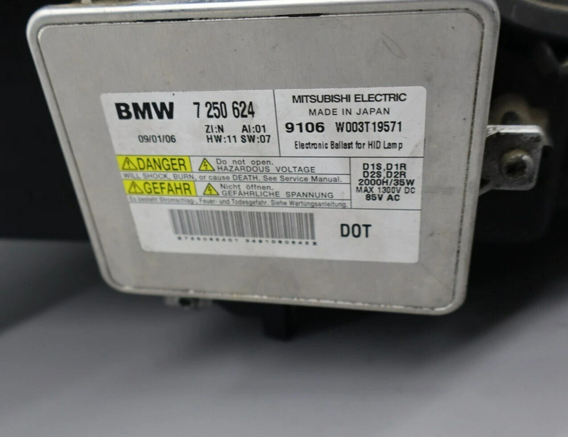 Load image into Gallery viewer, 09-12 BMW 7 Series 740i 750i Front Right Side Xenon Headlight HID 7182154 Oem
