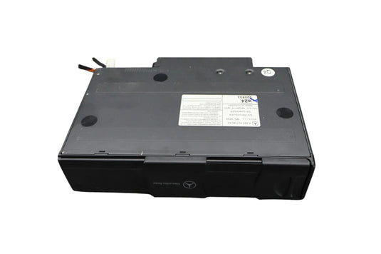 03-08 Mercedes R230 SL500 CLK500 CD Changer 6 Disk Player MC3330 2208274642 Oem