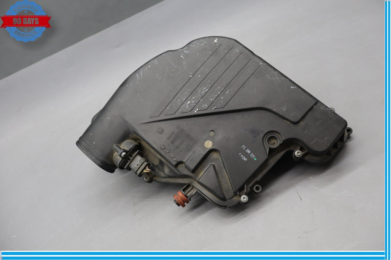 Load image into Gallery viewer, 09-12 BMW 750i 750Li Right Air Intake Cleaner Filter Housing Box Oem
