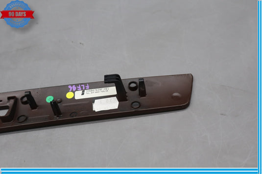 11-17 Volkswagen VW Touareg Front Left Driver Side Door Trim Panel Oem